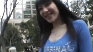 Lovely Natsumi Horiguchi Spreads Her Legs for a Sensual Show