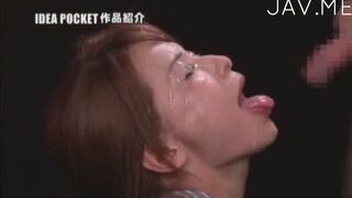Dazzling Japanese Beauty Enjoys Realistic Passionate Encounter