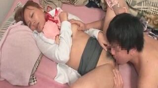 Friend Greedily Pleasures Her with Cunnilingus Before Steamy Sex