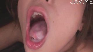 Desperate Amateur Babe Craves Cumshot Delights