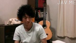 Hot Asian Chick Gets Turned On by Deep Throat Sessions with Stud