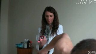Masseur Jacinta Blends Business with Pleasure, Seducing His Mate