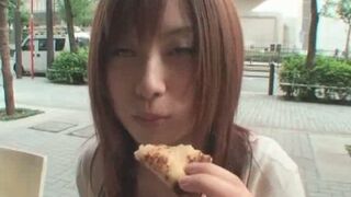 Japanese Cock Sucker Delivers Hungry Blowjob Satisfaction