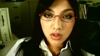 Perverted Babe Delivers Filthy Handjob While Spouting Naughty Words