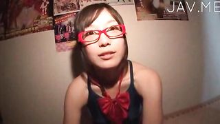 Amateur Neavently Toys with Desire and Pleasure