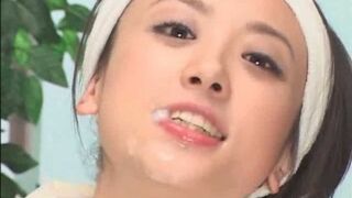 Sexy Chick Pleasures Massive Dick with Skillful Blowjob