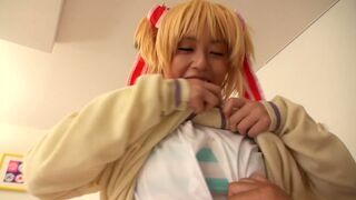 Blonde Teen 18+ Delivers Intense Blowjob Satisfaction
