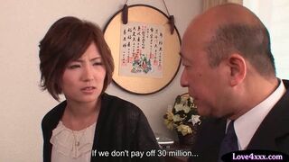 Asian Beauty Gets Double Penetrated in steamy Pornhub Video 4