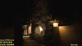 Hot MILF Chisato's Secret Midnight Encounter with Her Nephew