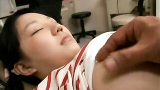 Teen 18+Virgin Pussy Creamed by Dentist Under Anesthesia