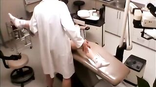 Kinky MD Takes Advantage of Teen 18+ During Private Exam