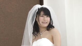 Nippon Bride's Secret Wedding Night with Photographer & Assistant