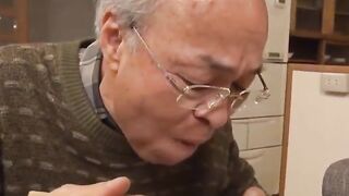 Sexy Japanese Babe Rides Gray-Haired Man Ruthlessly