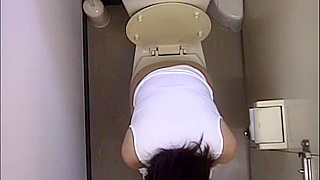 Caught Uncensored – Sexy Japanese Office Lady Masturbates, Filmed by Sneaky Voyeur