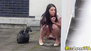 Bizarre Japanese JAV Pissing Scene
