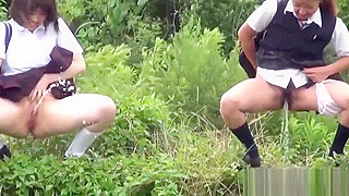 Japanese Teen 18+-Outdoor Peeing Adventure - JAV Wetness Uncensored