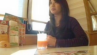 MILF Ren Mukai Gets Fucked Hard in a Car! Must See!