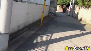 Asian Beauty Pees in Carparks – A MUST SEE for JAV Fans!