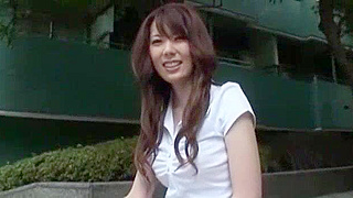 Japanese Slut Yui Hatano’s Hot Handjobs and Fingering in JAV Scene