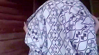 Japanese Slut Reika Aizumi Gives Mind-Blowing Blowjob in JAV Clip