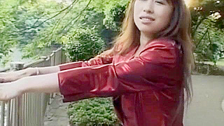 Juicy Japanese Babe Hirooka Seduces in Steamy Sex Scene