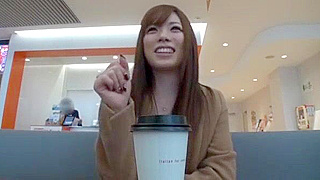 Emi Sasaki & Couple Enjoy Exotic JAV Action & Hot Blowjob Session