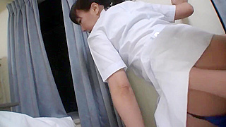 Mature Nurse with Luscious Big Butt Gets Sexy with Naughty Patient