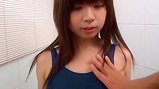 Anna Oguri, Luscious Japanese Teen 18+, Gets Fisted in Steamy Bathtub Session