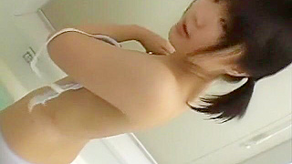 Meet Hina Komatsu – Sexy MILF with the Hottest Ass in JAV
