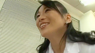 Japanese Nurse Natsumi Kitahara Gives Horny Patient Special Treatment