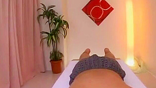 Jun Kiyomi’s Luscious Body Tempts You with Sizzling Handjobs & Cumshots