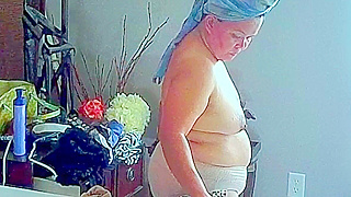 Sexy JAV Nurse Ambridge Dons Seductive Uniform for Ultimate Tease