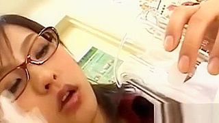 Japanese Doctor Receives Mind-Blowing Double Cumshot - JAVPornVideo