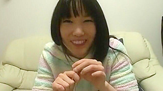Meet Japan’s Finest – Yui Kasugano’s Seductive Masturbation Scene
