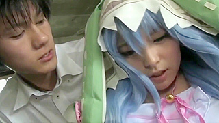 Experienced Japanese Cosplayer Knows How to Get Satisfied in XXX Sex Scene