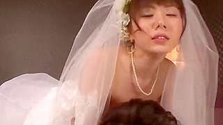 Luscious Yuma Asami Stars in Steamy Japanese Threesome Video - Unleash Your Desires!