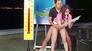 Japanese Cutie Gets Drenched in Bukkake During Fiery Group Sex!