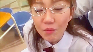 Luscious Japanese Bukkake Slut Sucks Cock Like a Pro!