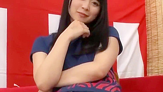 Japanese Enchantress Sucks Dick & Spreads Legs in Luscious JAV Video!