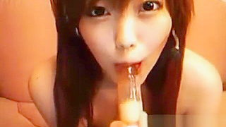 Enjoy the SeductiveSolo Pleasure of a Juicy JAV Beauty!