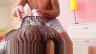 Cum-Laden JAV Babe Uta Kohaku Gushes with Ecstasy!