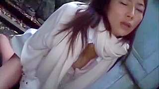 Asian Cuties Censor-Free – Hot Cumshots & Deep Throats at the Shrine