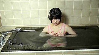Introducing Minori 05 – Must-Watch Japanese MILF with Luscious Curves!