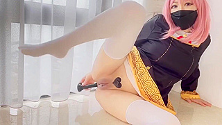 Japanese Porn Star Delivers an Enchanting and Luscious HD Show