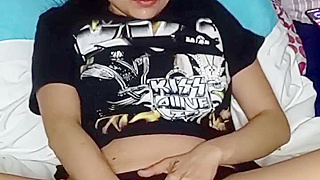 Enchanting Japanese Masturbation Queen Shares Indulgent Pleasure with Fans!