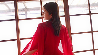 Revealing the Alluring Rena Momozono – Naked and Seductive in Part 2/5