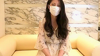 Luscious Japanese Pornstar Ayumi in a Captivating Solo Show