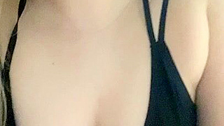 Secret Selfies of Japanese Beauties – Homemade Pics & Sneaky Shots