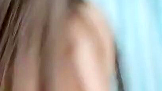 Enticing Japanese Amateur Flashes & Sneaky Peek Sessions!