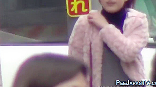 Japanese Beauty Pleases You by Peeing in Public!